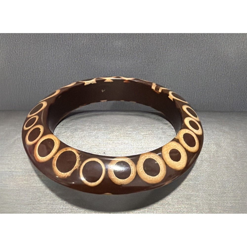 Vintage Brown Tan Acrylic Bangle Bracelet 8" Mod Geometric Circle Statement